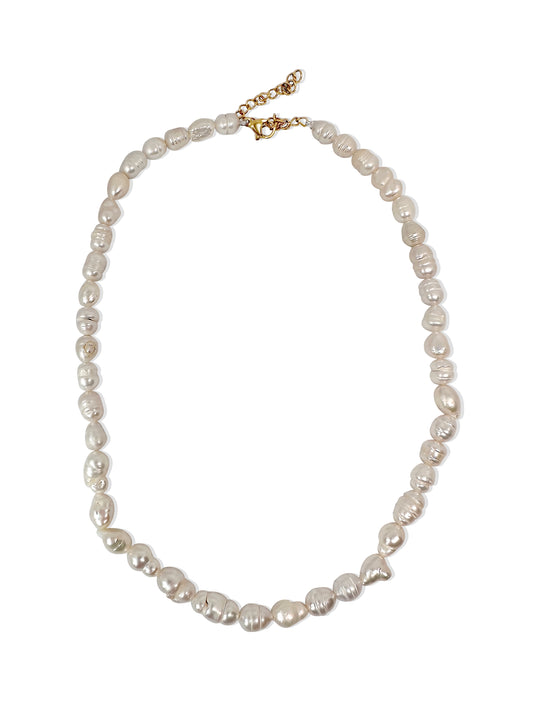 CULTURED PEARL NECKLACE